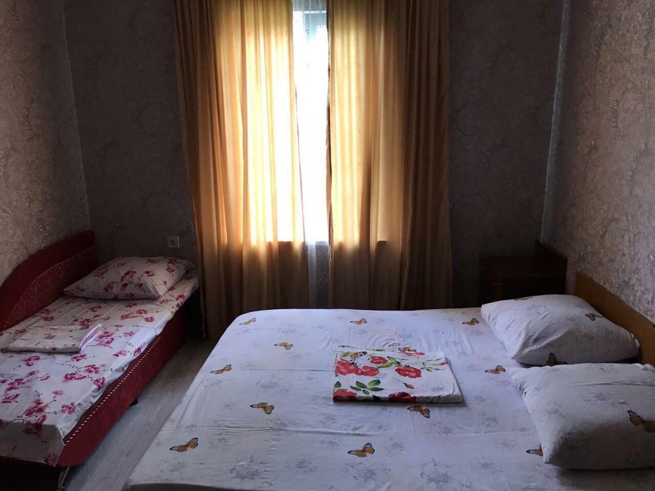 Guesthouse Milena Leselidze Ngoại thất bức ảnh
