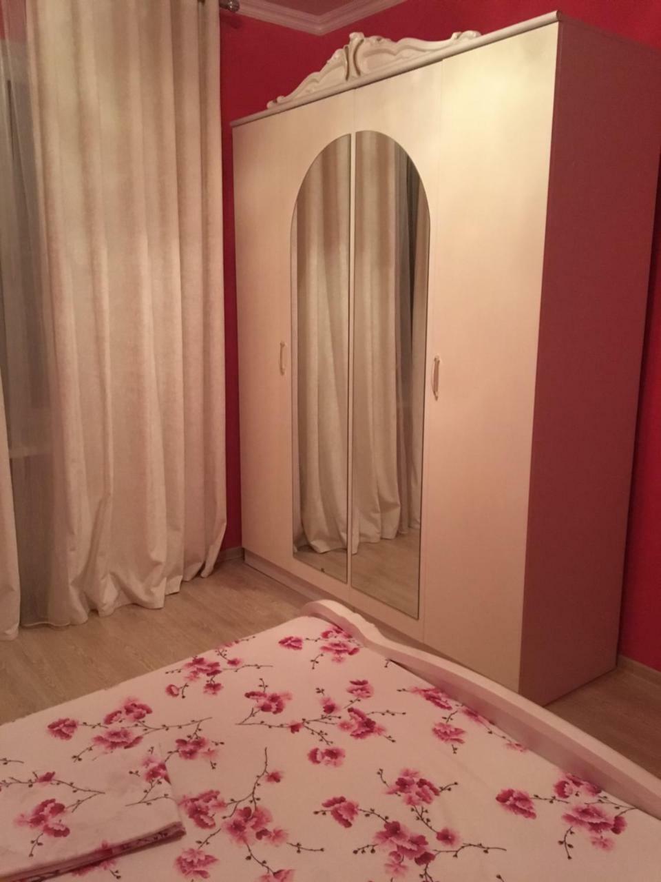 Guesthouse Milena Leselidze Ngoại thất bức ảnh